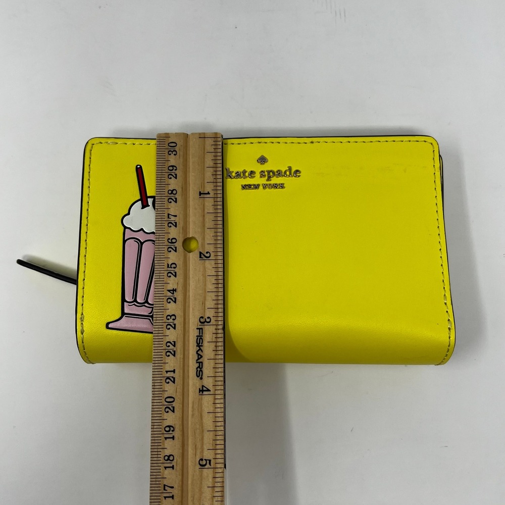Kate Spade Archie Comics New York Yellow Milkshake Bifold Wallet Zip Around - Picture 8 of 8